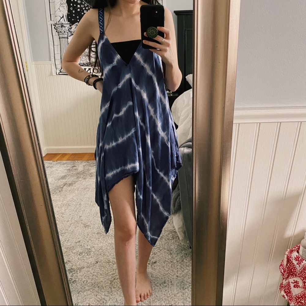 Bella Moda Blue White Tie Dye Handkerchief Dress